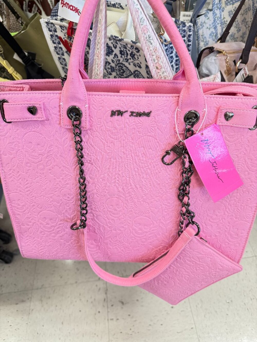 NWT Betsey Johnson XOKIARA pink skull Large Tote Bag w/ wristlet